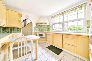 Kitchen- click for photo gallery